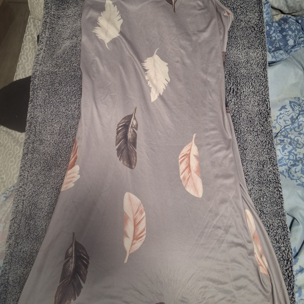 Long Gray Feather Print Dress